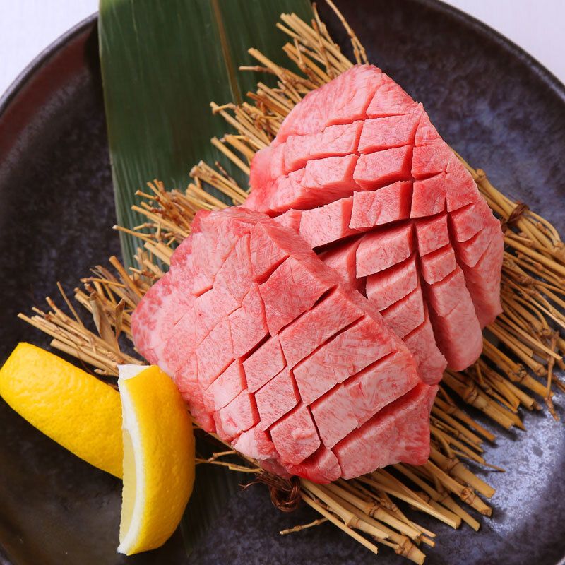 厚切りタンステーキ