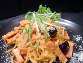 ナスとベーコンのトマトパスタ