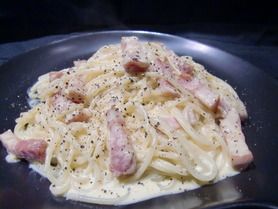 ベーコンたっぷりカルボナーラ