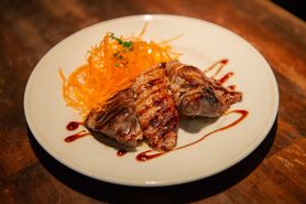 マグロのホホステーキ