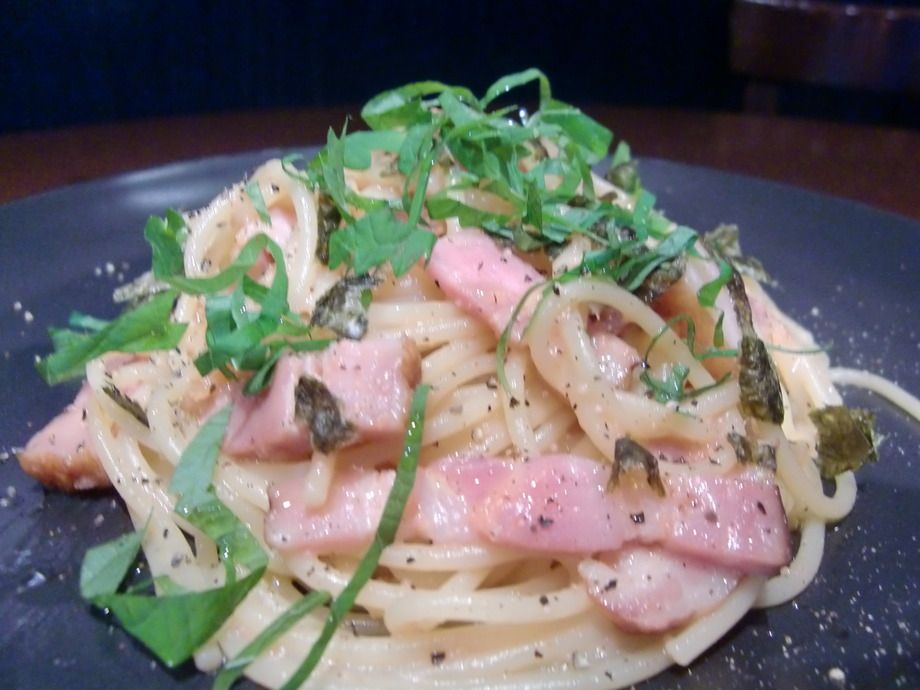 明太子と大葉のバター醤油パスタ