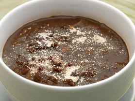 『フェイジョアーダ』煮込み料理　牛とソーセージをインゲン豆と一緒に煮込んだブラジル家庭料理をBANCHO風に仕上げました。