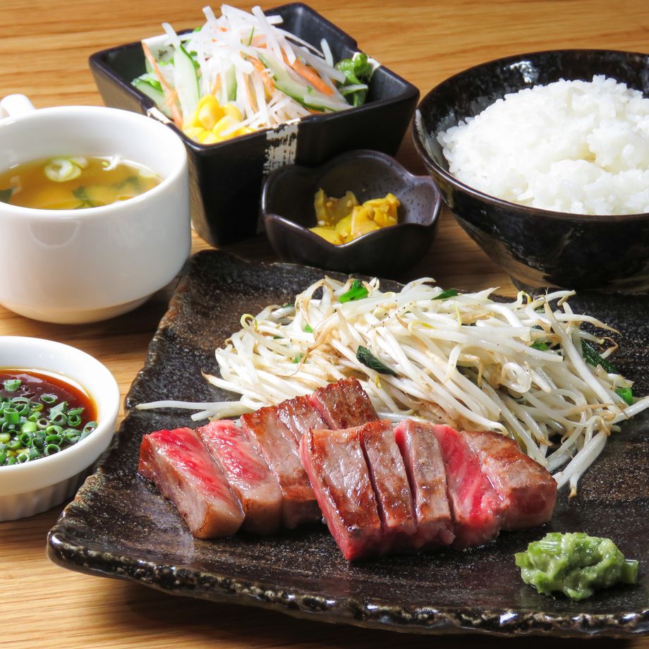 ランチステーキ（黒毛和牛サーロイン）