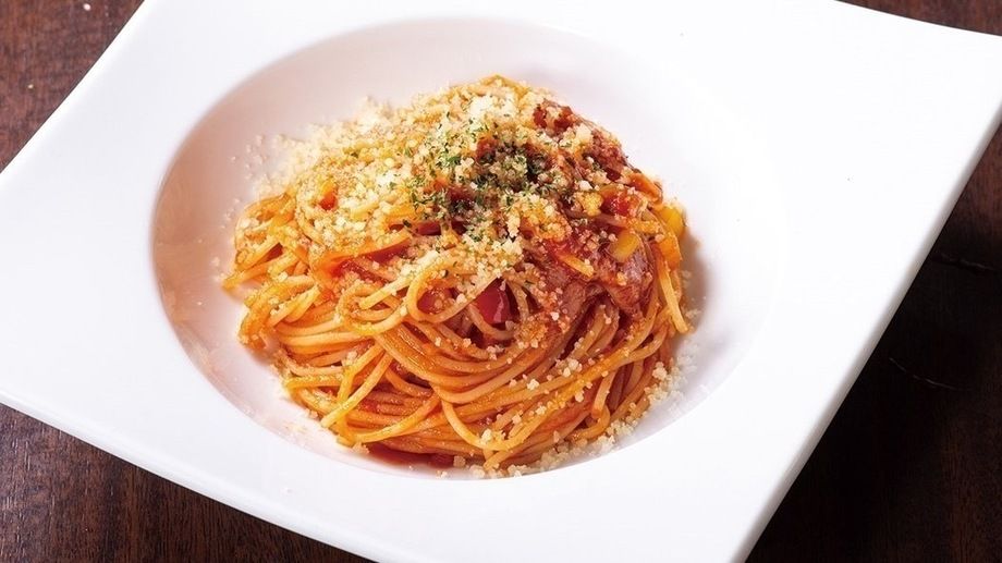 大人のナポリタン（980円(税込み1,078円)）