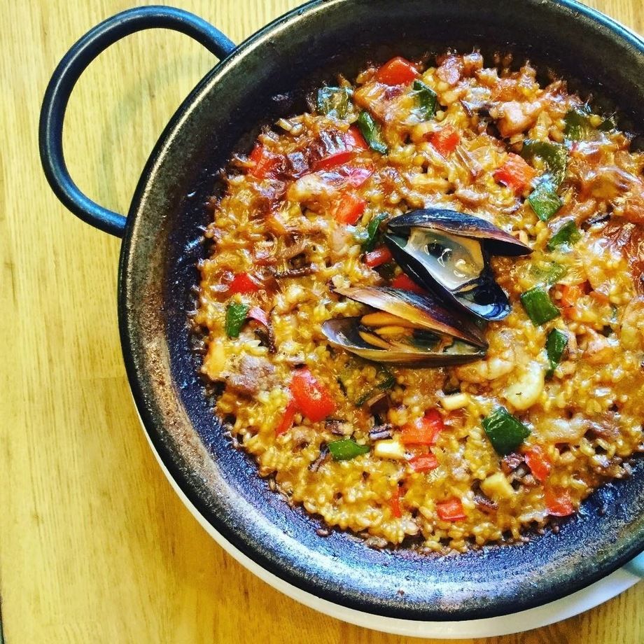 名物！ミックスパエリア