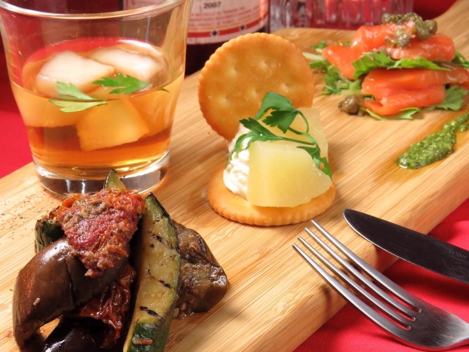 【おつまみ】前菜４種盛り合わせ（980円）