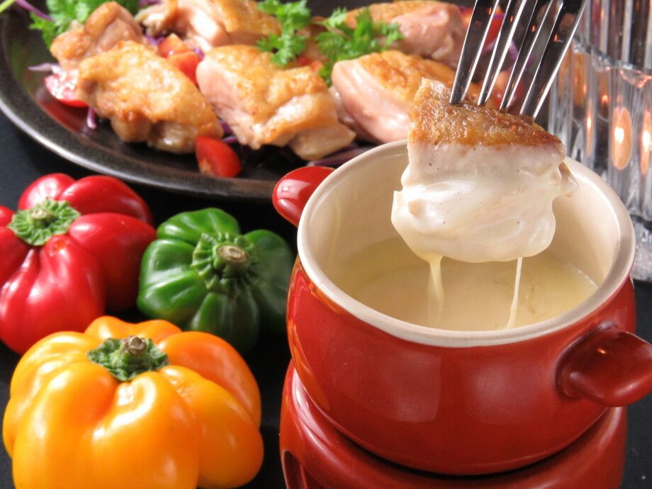 【CKのチーズフォンデュ】パリパリ♪♪チキンソテーとチーズフォンデュ（1180円）