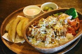 CHICKEN LOCO MOCO〜チキンロコモコ〜	