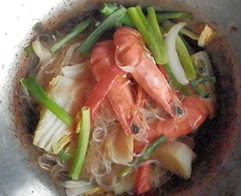 กุ้งอบวุ้นเส้น