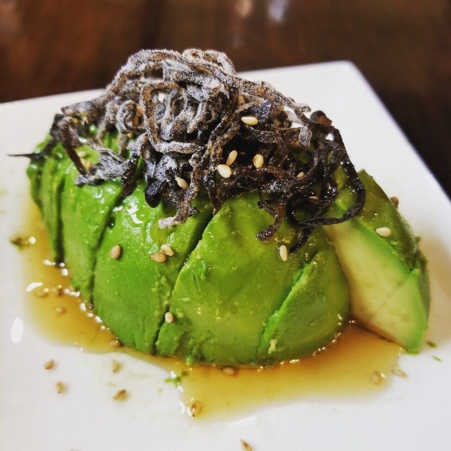 アボガド塩こんぶのせ