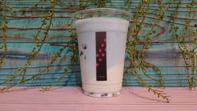 ココナッツバタフライピーラテタピオカ