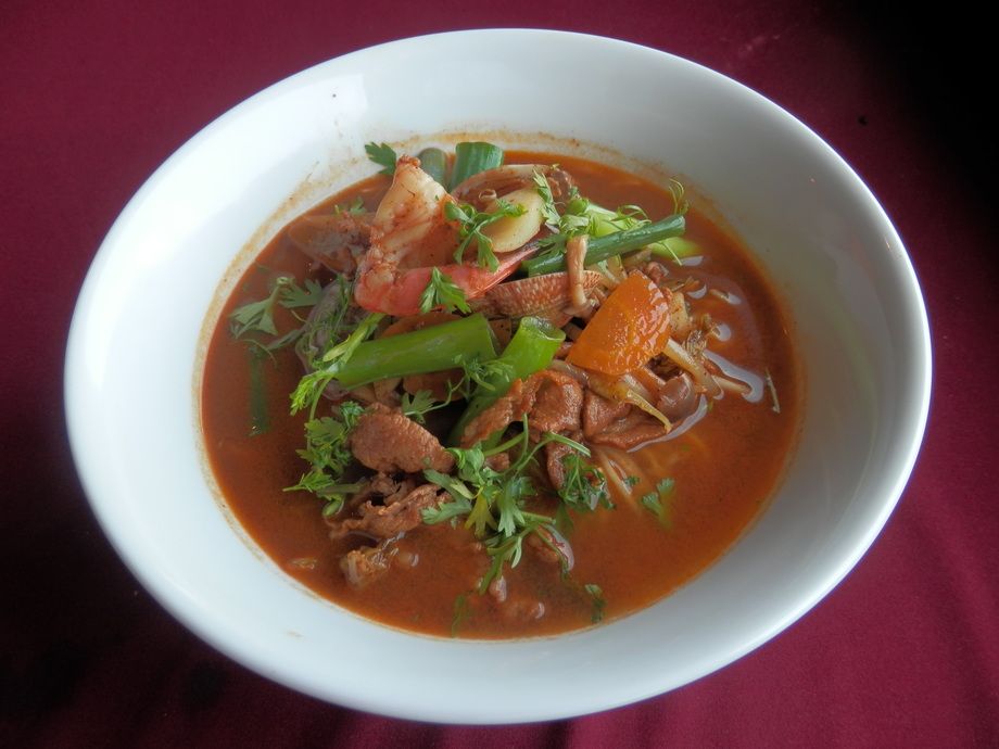 บะหมี่น้ำต้มยำ