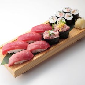 【NEW】最強本まぐろセット［ハーフ］ Fresh Bluefin Tuna Combo (half serving ) 