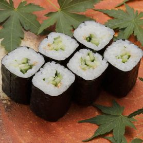 かっぱ巻き Cucumber ［Vegetarian］ 