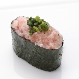 ねぎとろ軍艦 Minced Tuna 