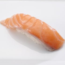 生サーモン Fresh Salmon 
