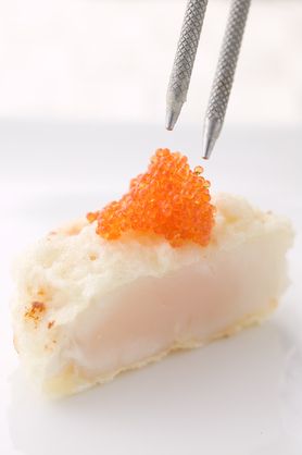 【光】　　　6000円