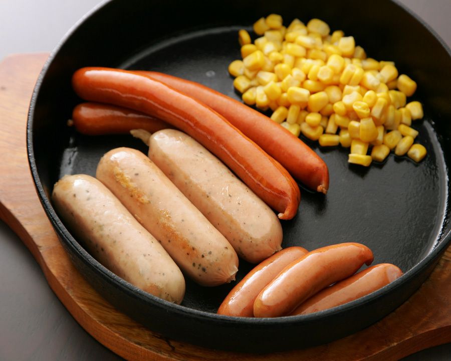 鉄板焼きソーセージ