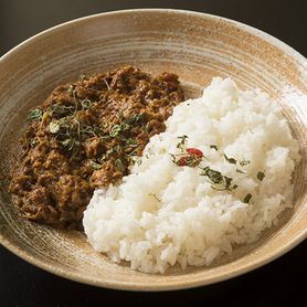 鶏と生姜の煮込み薬膳カレー