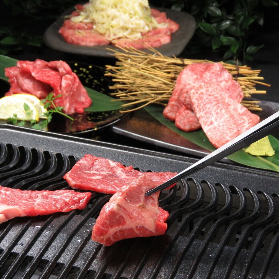 【１２０分飲み放題付き】　名物の極上ステーキや贅沢キンパが食べれる♪贅沢肉三昧コース5500円