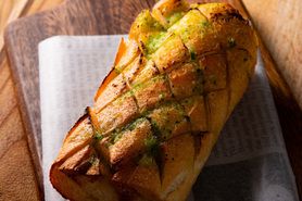 ［アペタイザー］ブルーミングガーリックトースト