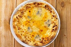 クアトロフロマッジョ