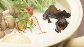 ランチタイム　潤う美活女子会　　　1ドリンク付き（アルコールでもソフトでもOK）