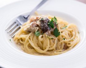 ポルチーネ茸とパルメジャーノのパスタ