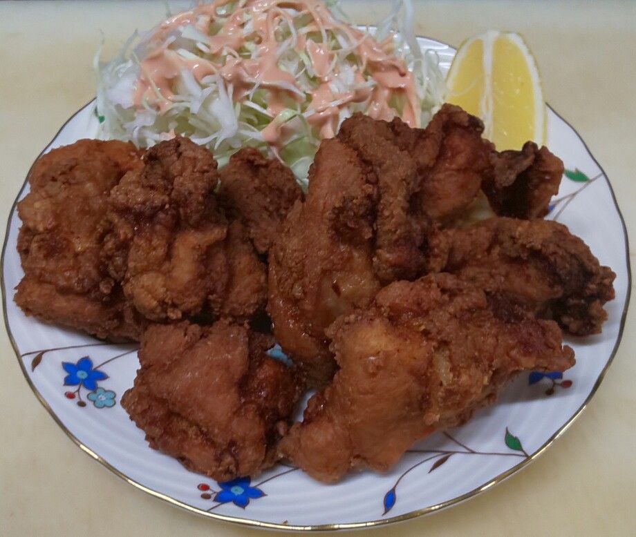 唐揚げ（970円(大／1300円)）