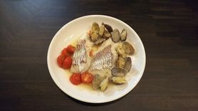 白身魚のアクアパッツァ