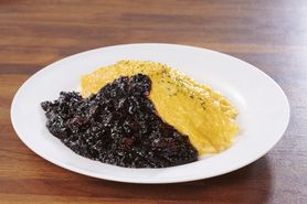 黒カレー とろーり卵のオムライス