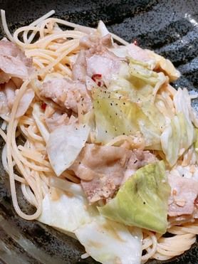 【パスタ】豚肉キャベツとアンチョビスパゲッティ