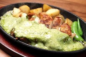 【お肉料理】鶏肉のソテー ～香草マヨネーズ～