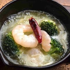 【温タパス】小エビの定番アヒージョ