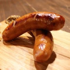 【肉料理】ぷりぷり！ソーセージのスモーキーグリル