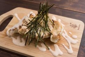 【飯田橋名物 炙り餃子】明太マヨ炙り餃子（５個）