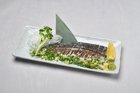 脂ののった炙り〆鯖