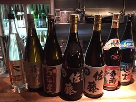 焼酎各種（芋、麦、米、黒糖、胡麻、泡盛）