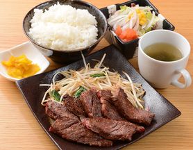 黒毛和牛ハラミ定食