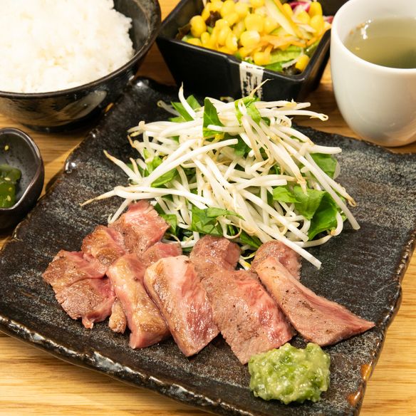 神戸牛肩ロース定食