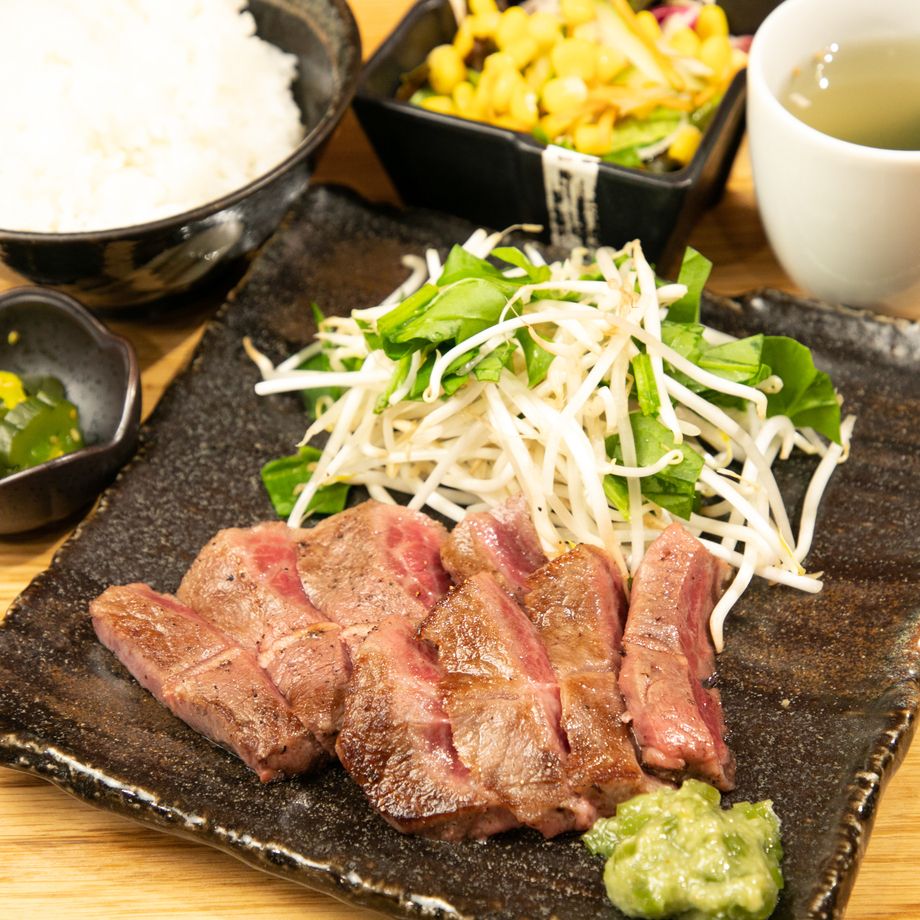 神戸牛ミスジ定食