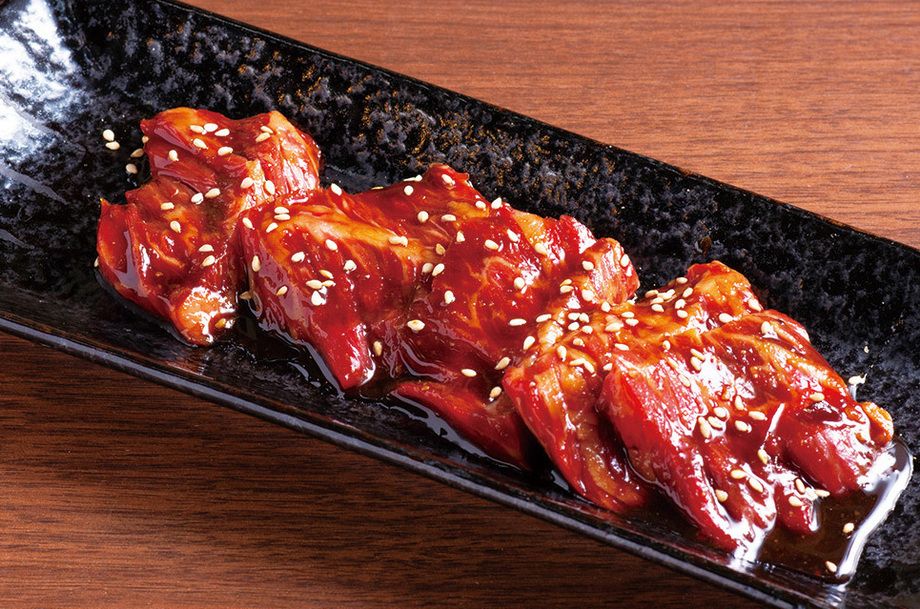 牛カルビ（890円）