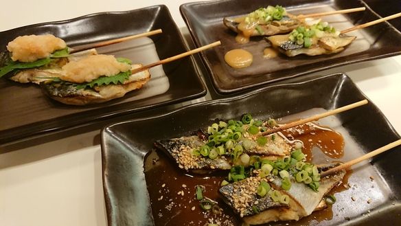 さば串焼き(照り焼き風/梅おろし/味噌)