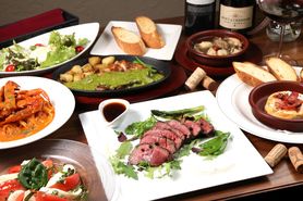 【飲み放題2.5時間付★全8品】5000円牛たたき×肉盛り合わせ　お肉をしっかり楽しむなら♪ご褒美コース!