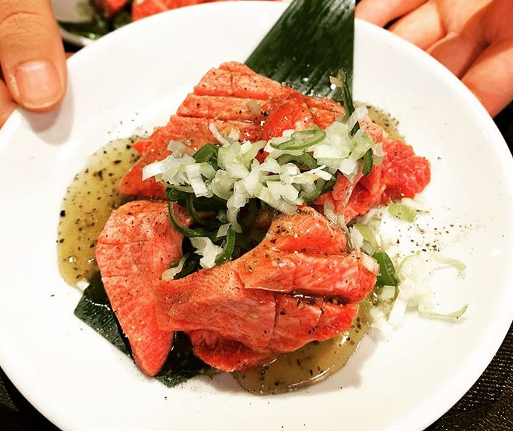 ドライエイジング 黒毛和牛タン塩（1800）