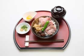 【お食事】NNG（肉のせご飯）すき焼き風