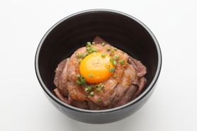 【お食事】ローストビーフ小丼