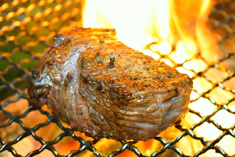 ＜ブラックアンガス牛＞リブロース