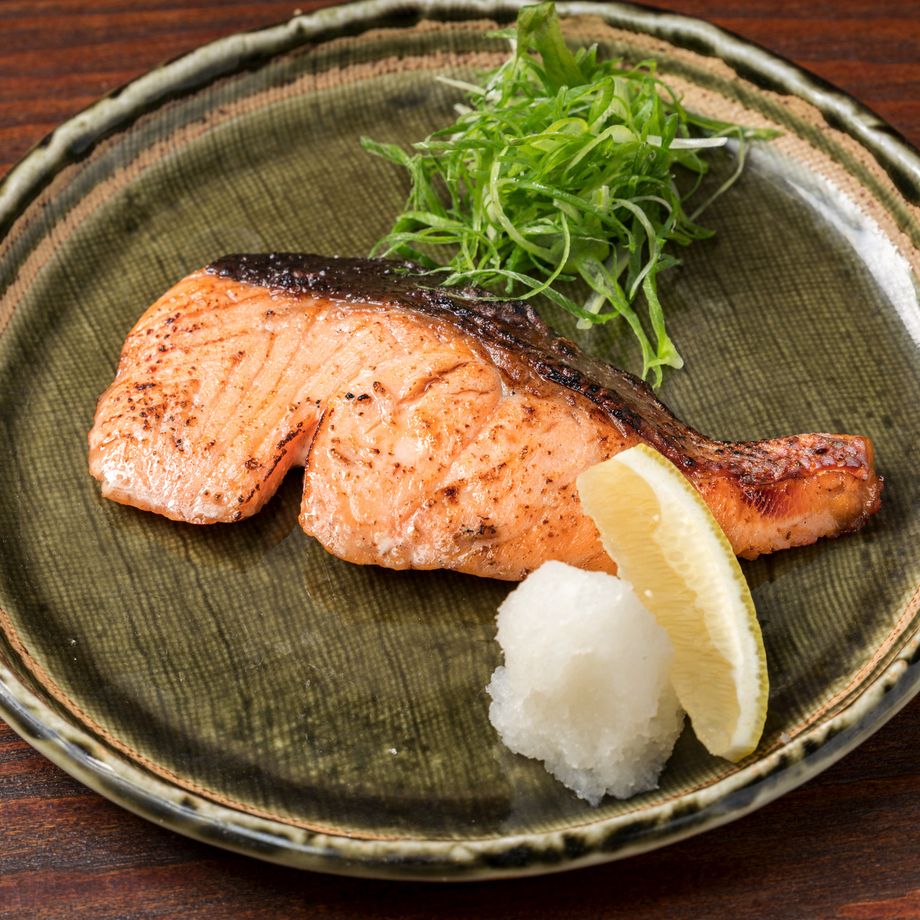 大トロ鮭の醤油つけ焼き