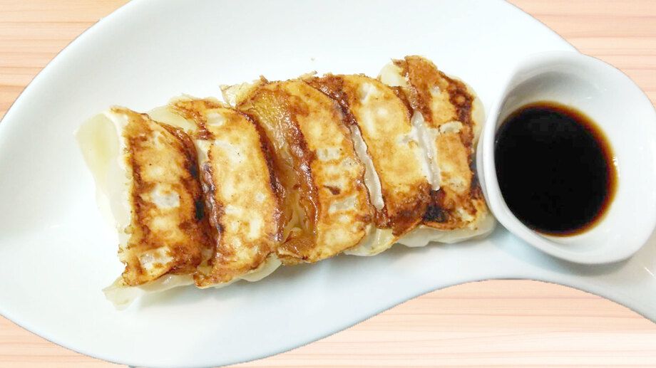 焼き餃子(６コ)